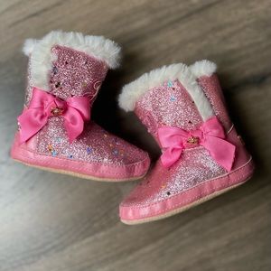 Juicy sparkle pink baby booties